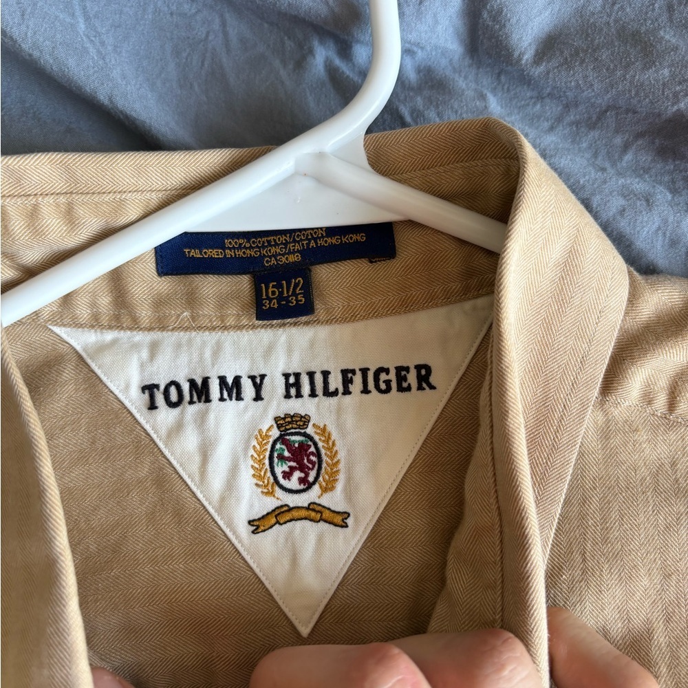 Tommy Hilfiger Men’s Tailored Fit 16 1/2 Size 34-35 Beige Longsleeve Dress Shirt - Picture 12 of 12